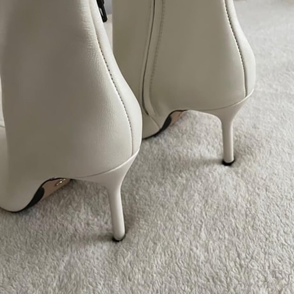 Zara Leather Pointed Toe Boots in Ecru - Picture 2 of 6